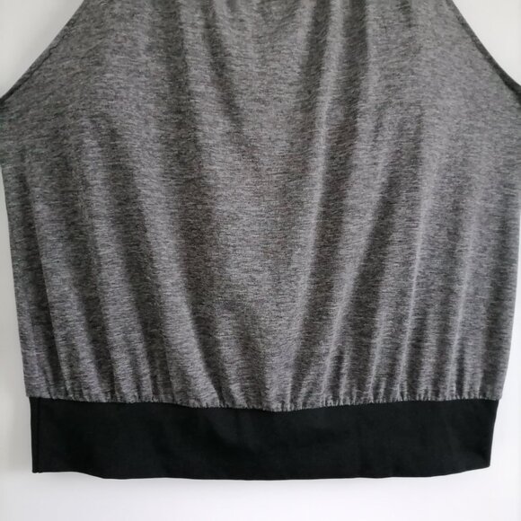 Nike Womens Gray Scoop Neck Built In Bra Hybrid Athletic Tank Top Plus Size 1X - Picture 3 of 7
